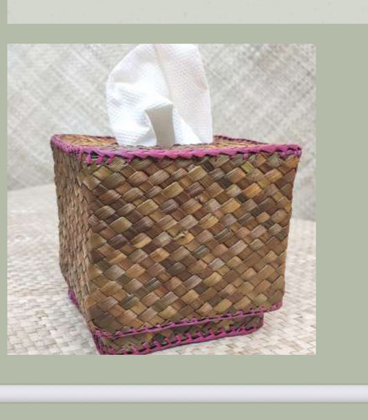 Screw Pine Tissue Box (Handwoven)